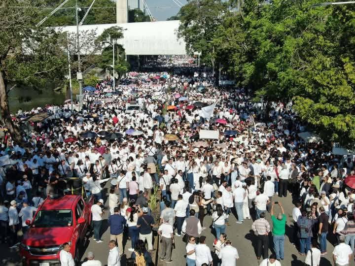 Tabasco: ciudadanos marchan y exigen que acabe la violencia en el estado