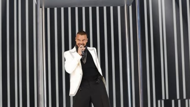 Ricky Martin se presenta en los MTV VMAs 2025