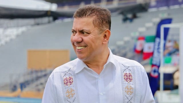 Javier Bolaños, político mexicano en Cuernavaca