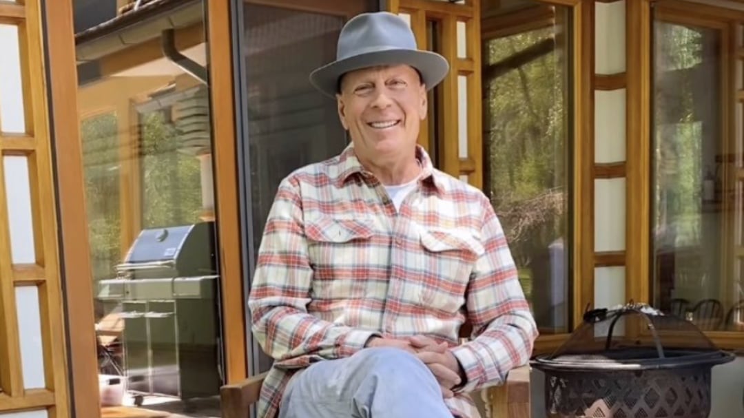 Bruce Willis reapareció en Navidad con un bonito video de su esposa, Emma Heming