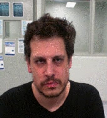 Milo Yiannopoulos fue detenido por ICE