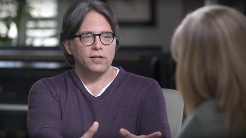 Keith Raniere es condenado a 120 años en prisión