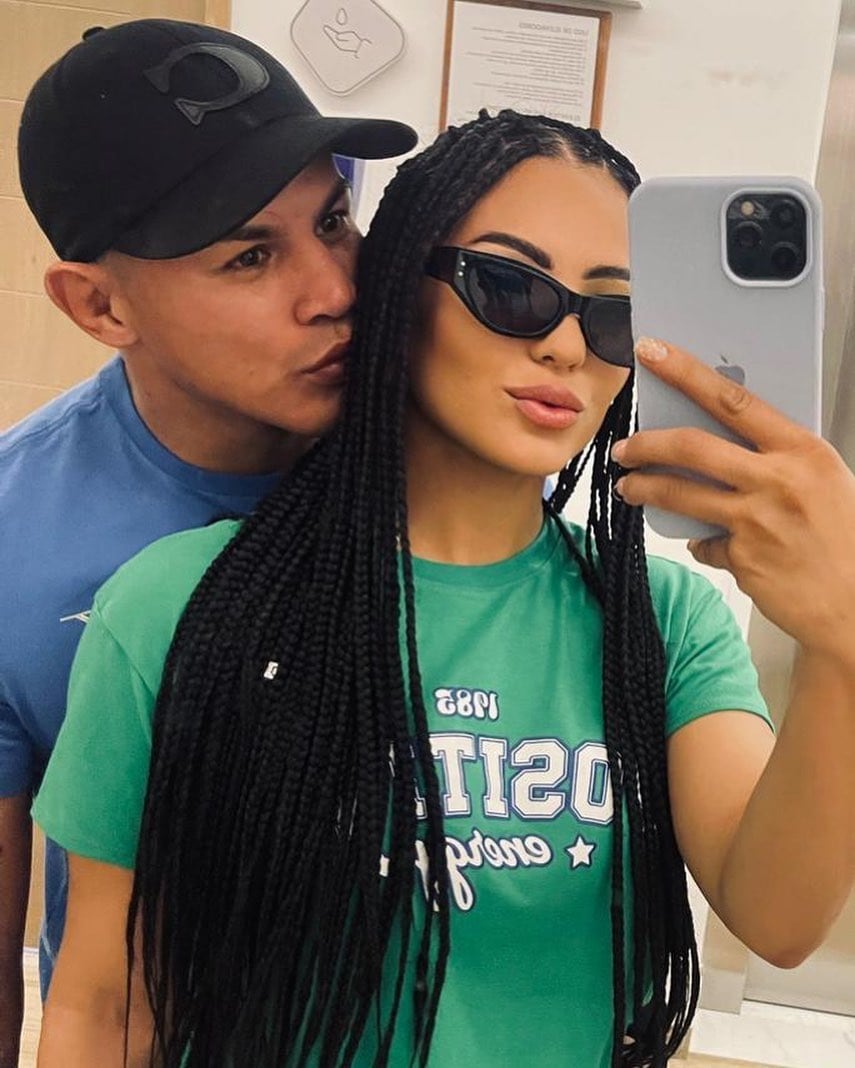 Diana Laura Fernández ‘La Bonita’ con su esposo Mickey Roman.