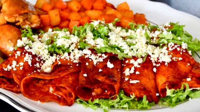 Enchiladas morelianas