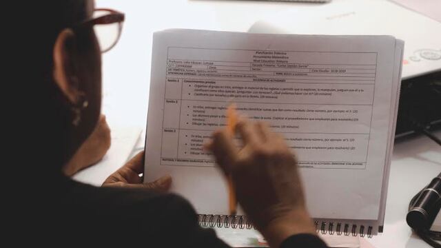 los primeros años (entre los 3 y los 6 años, sin menoscabo de los años previos) de la educación formal son esenciales o claves para contribuir al desarrollo intelectual, físico y emocional (integral y equilibrado), de nuestras niñas y niños.