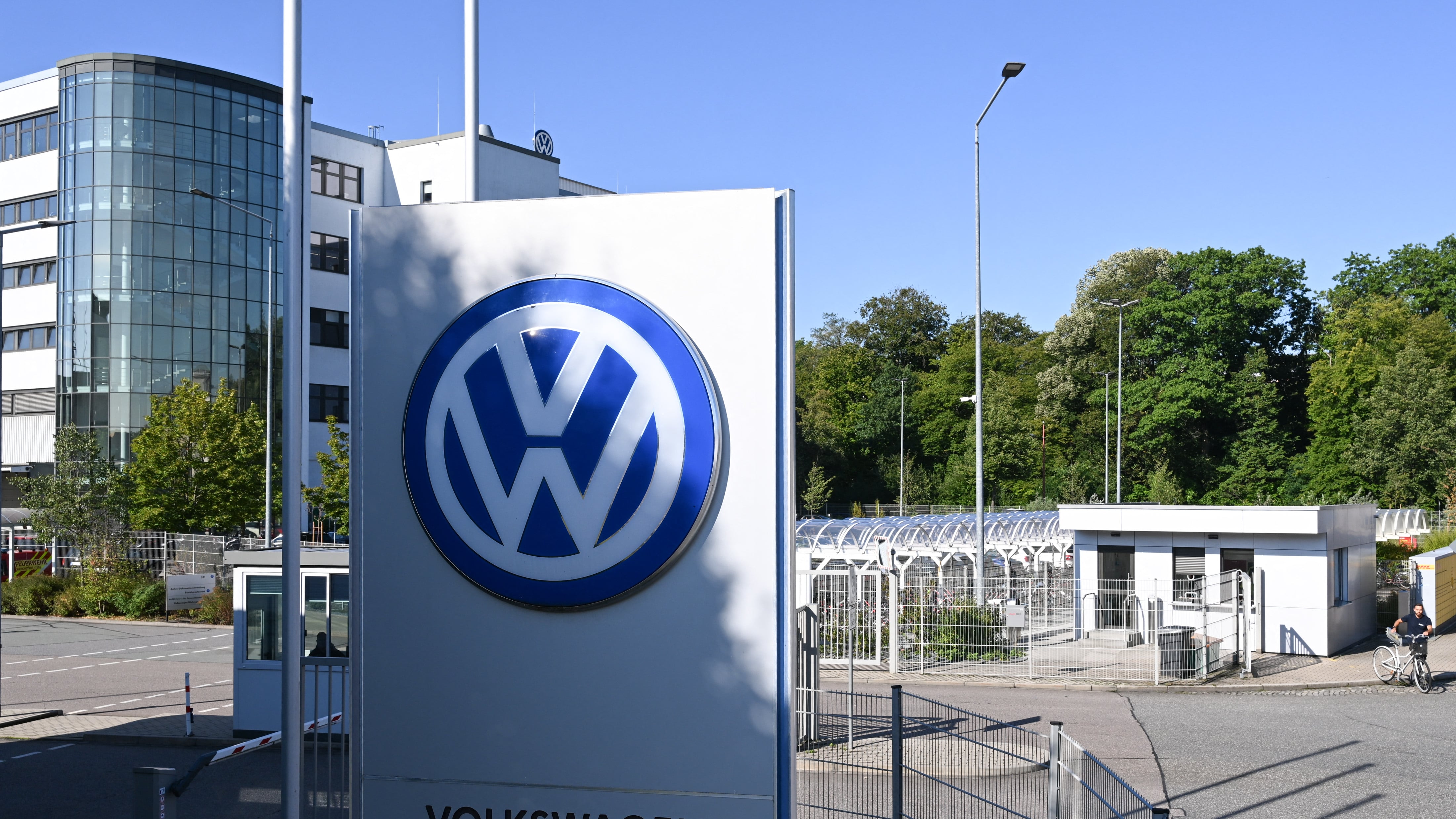 Volkswagen aprueba reestructuración global: ¿qué pasará con sus trabajadores en México?