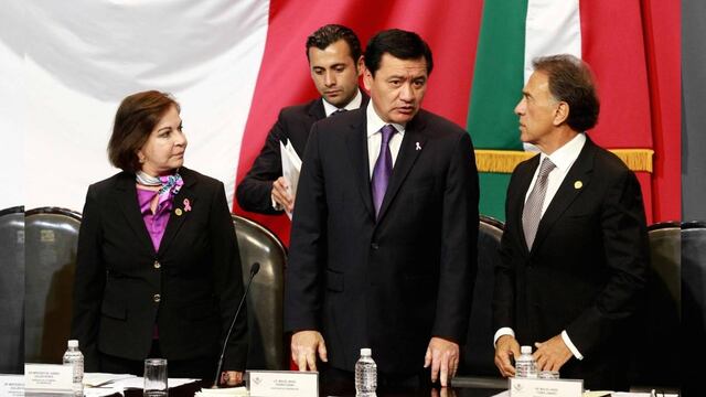 El secretario de Gobernación aseguró que podrían reanudarse las pláticas con el magisterio disidente, pero "con la presencia de los medios de comunicación, para que se sepa qué piden y que se acuerda"