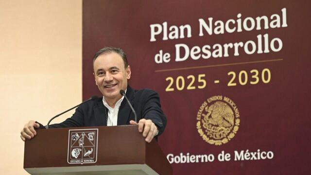 Alfonso Durazo lanza foros de consulta