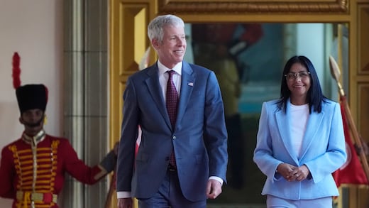 Delcy Rodríguez y Chris Wright visitan instalación petrolera en Venezuela