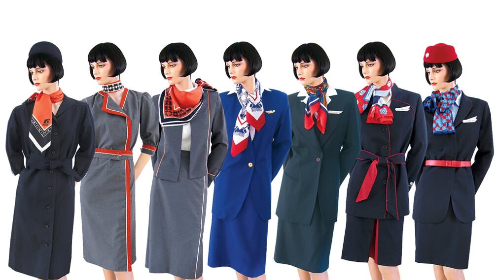 Uniformes de sobrecargo de Aeroméxico a través de los años