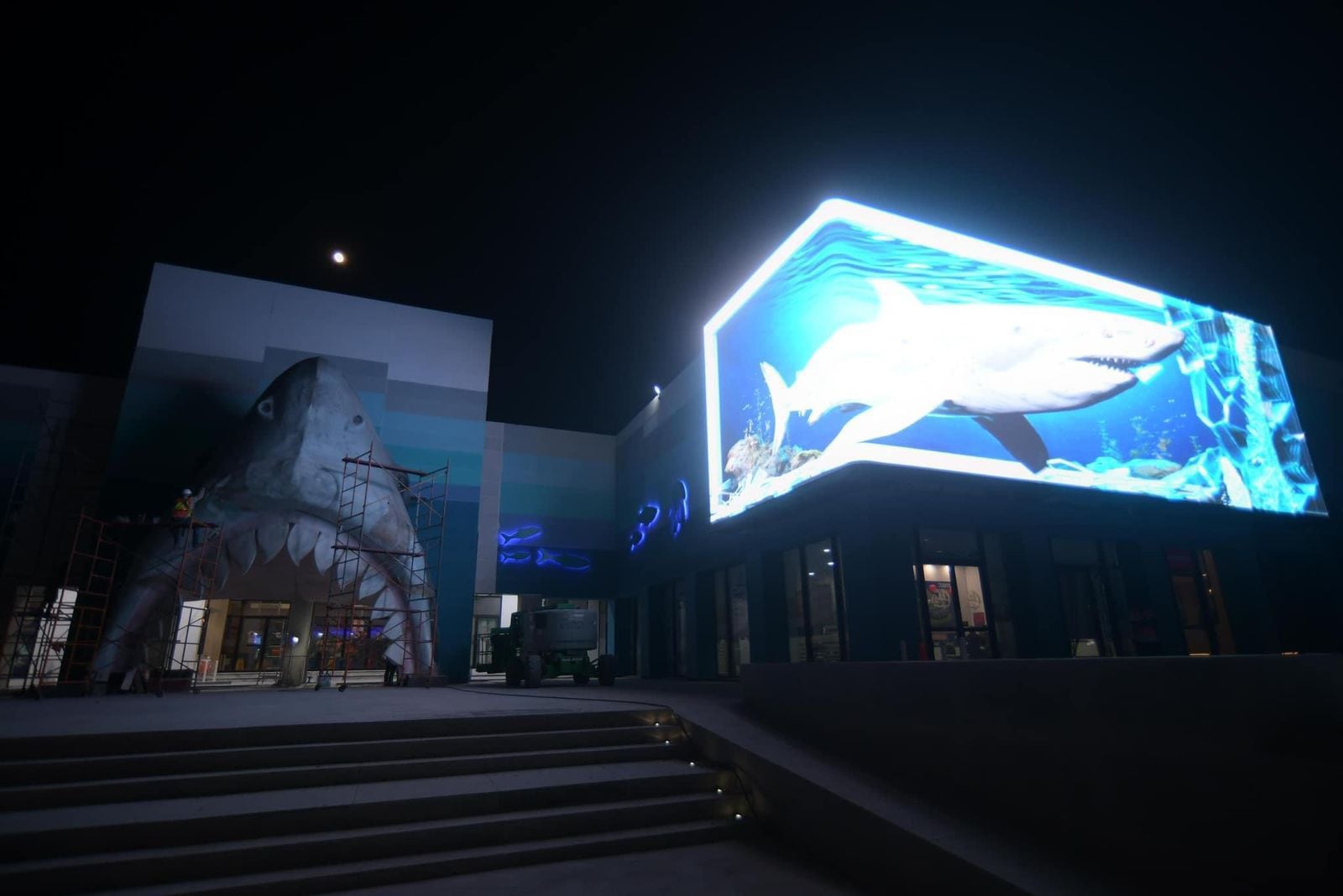 Inauguran pantalla interactiva en aquarium de Veracruz