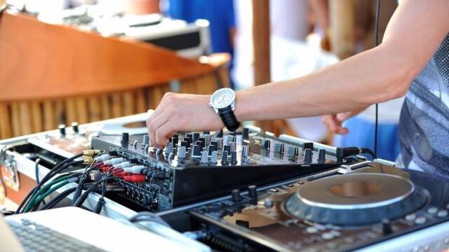 En este hotel podrás cumplir tu sueño de ser Dj