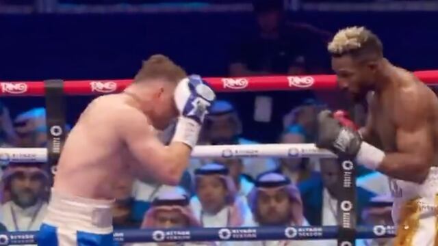 Canelo Álvarez vs William Scull en vivo