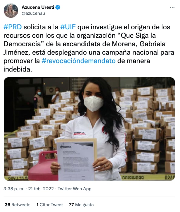 Tweet Azucena Uresti