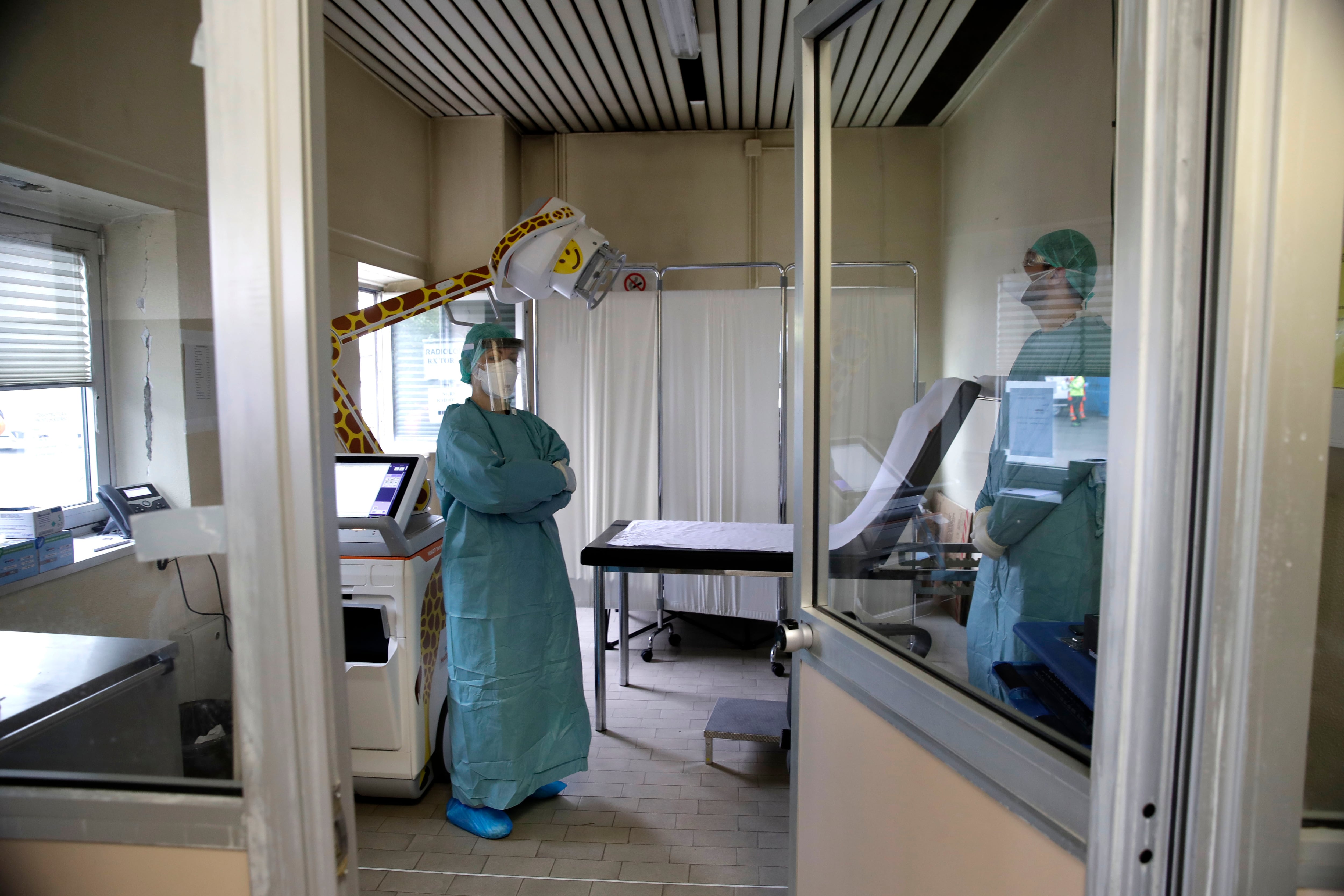 Doctores en un hospital de Italia. Coronavirus.