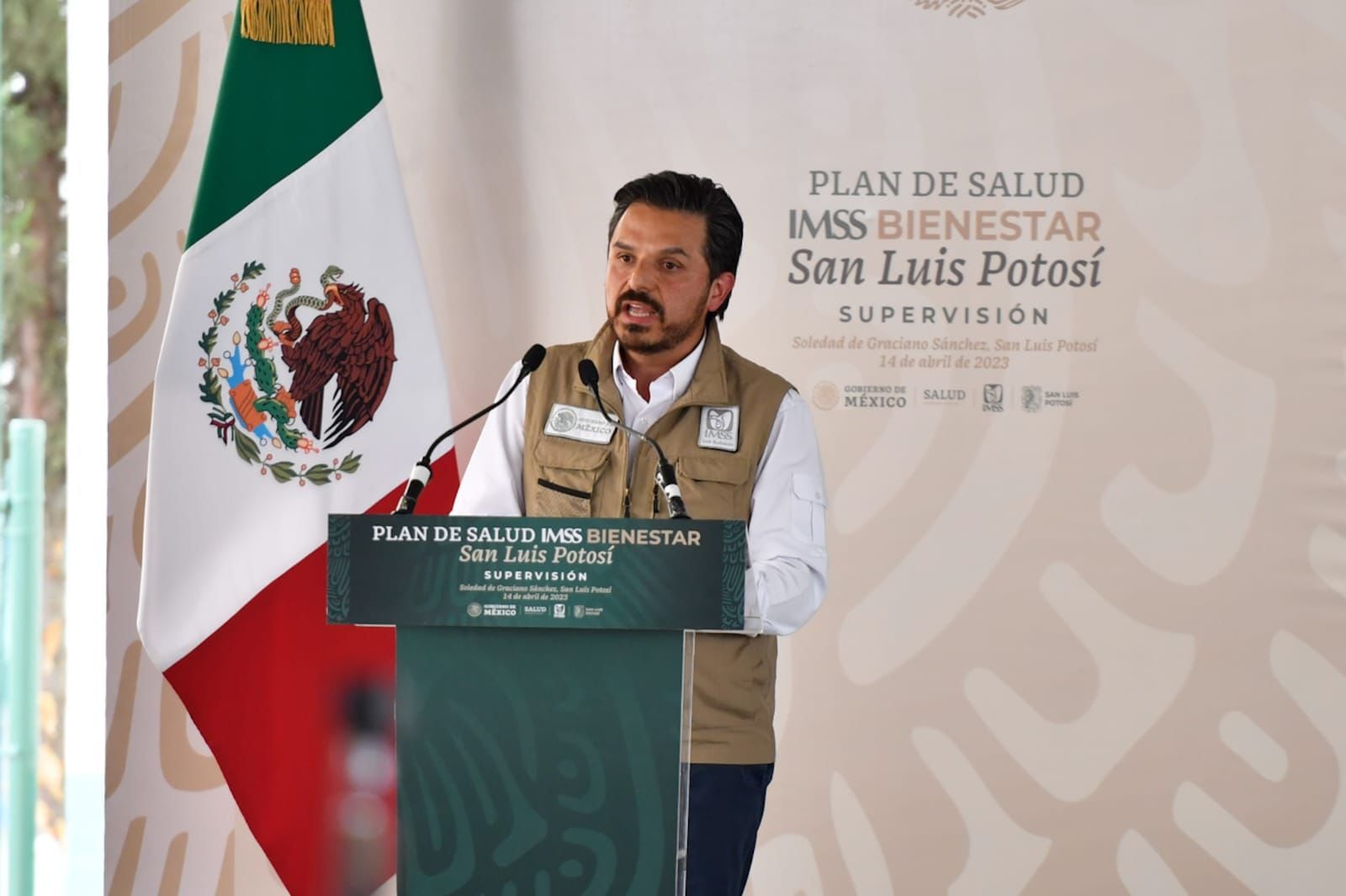 Zoé Robledo, director general del IMSS en su reunión con AMLO y Ricardo Gallardo Cardona
