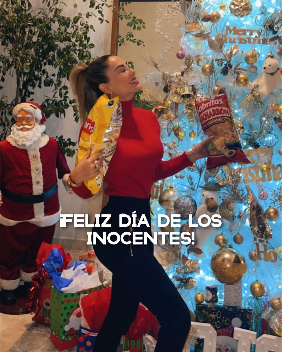 Ninel Conde bromea con fans