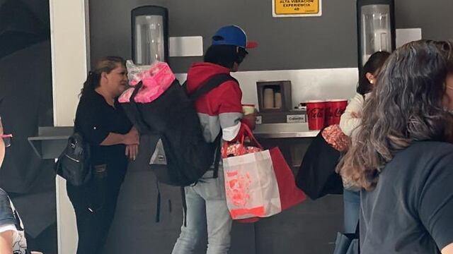 Cinemex no se queda atrás; acusan presencia de revendedores de Palomera Barbie