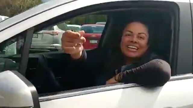 La mujer fue bautizada como #LadyHijadeGeneral.