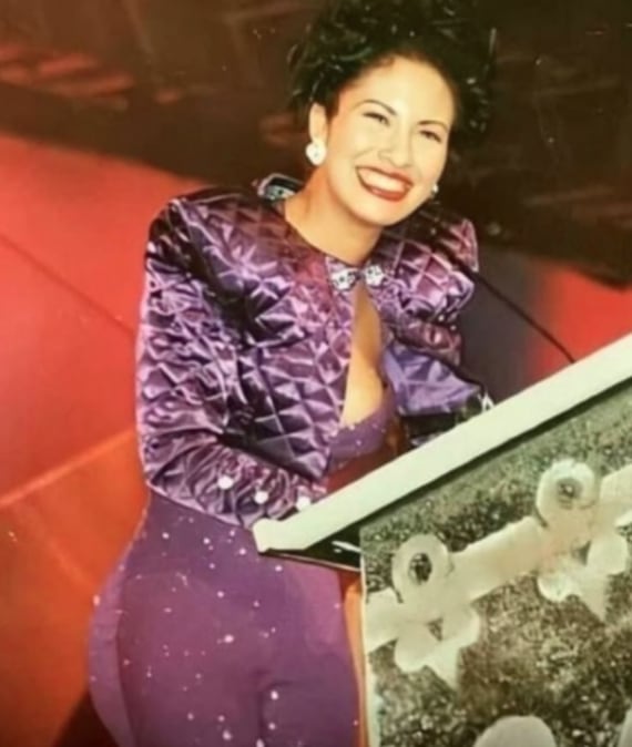 Selena Quintanilla en los The Fact Music Awards