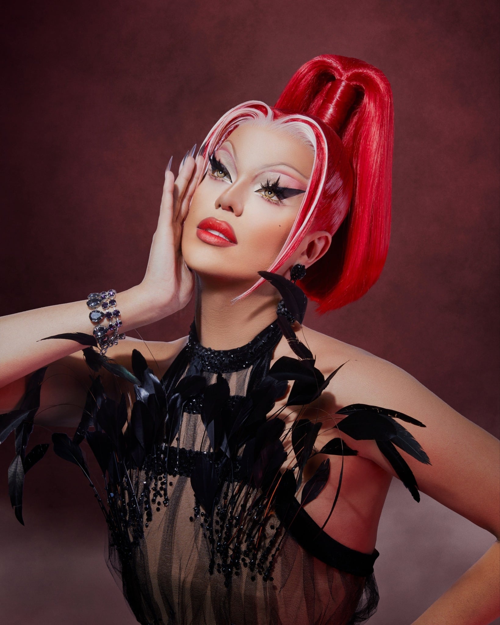 Nicky Doll, Drag Queen.