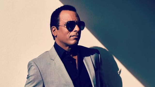 ¿Quién es Jon Secada? El cantautor se integra al 90's Pop Tour para darle un empujón
