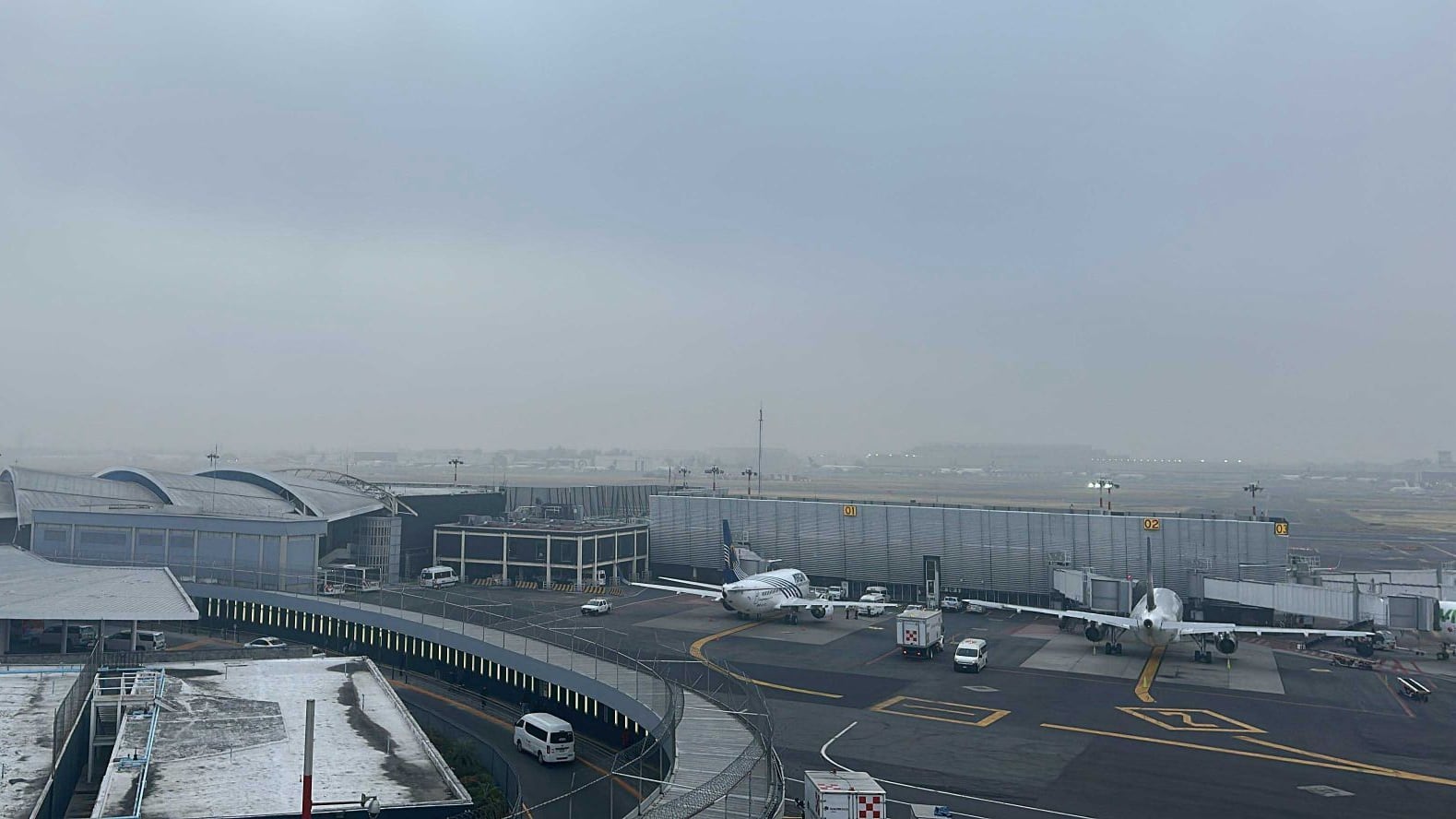 AICM reabre vuelos de carga internacionales pese a decreto que los envió al AIFA