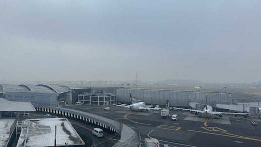 AICM reabre vuelos de carga internacionales pese a decreto que los envió al AIFA