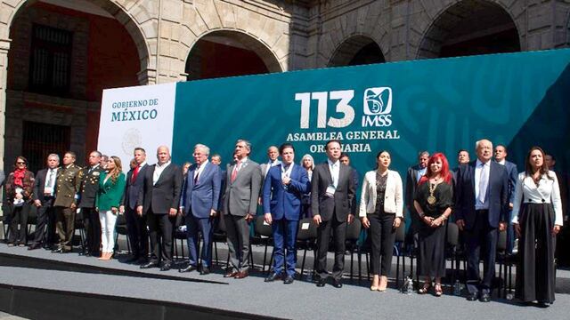 Evelyn Salgado en la asamblea general del IMSS en Palacio Nacional