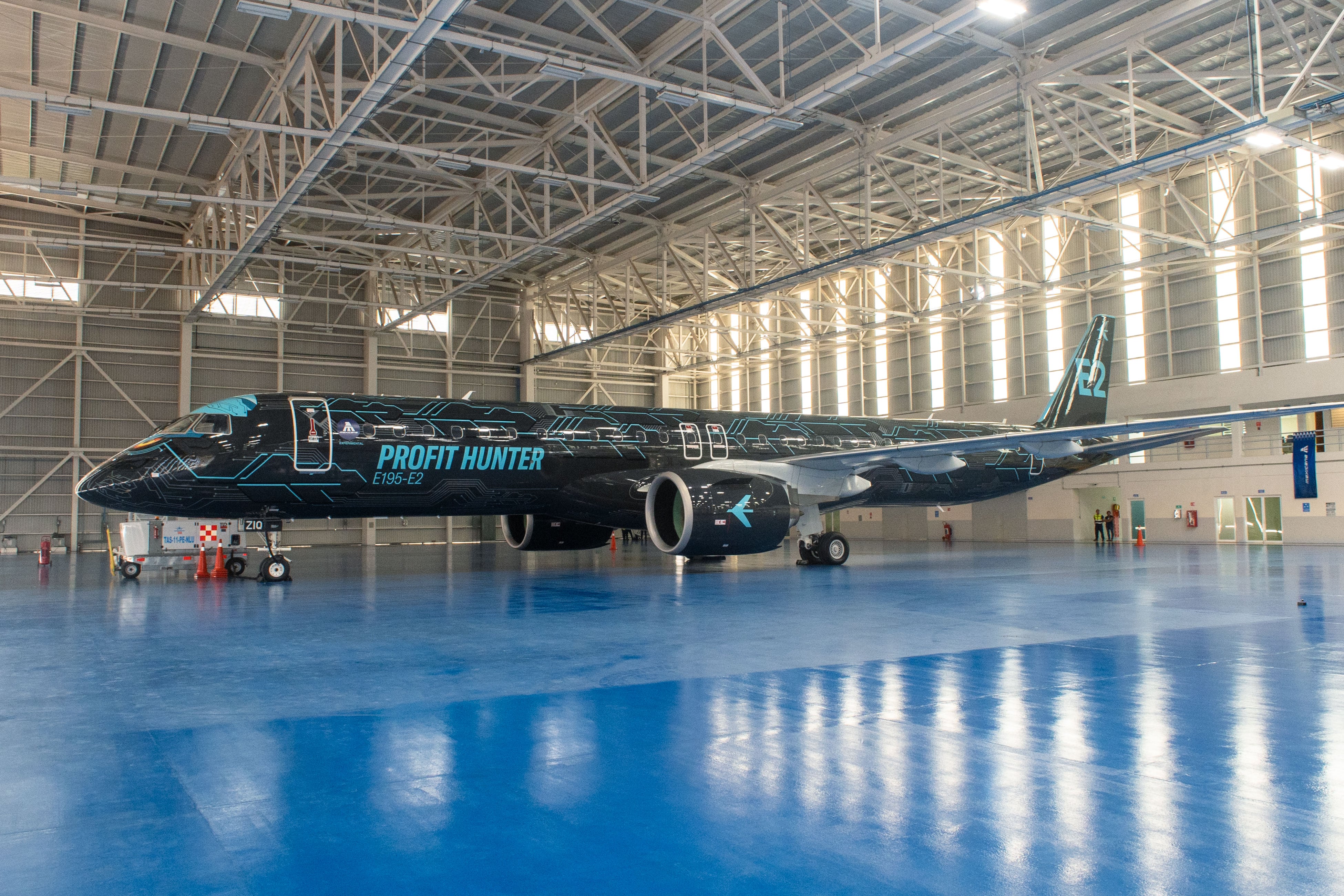 Avión modelo E 192-E2 de Embraer de Mexicana de Aviación