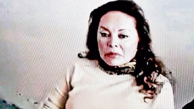 El golpe de copete no solo fue a su lideresa.