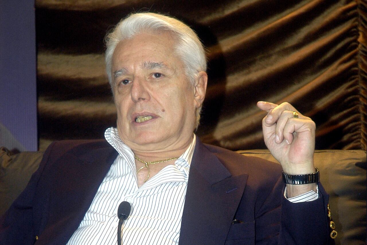 Enrique Guzmán se niega a hablar de la detención de Frida Sofía