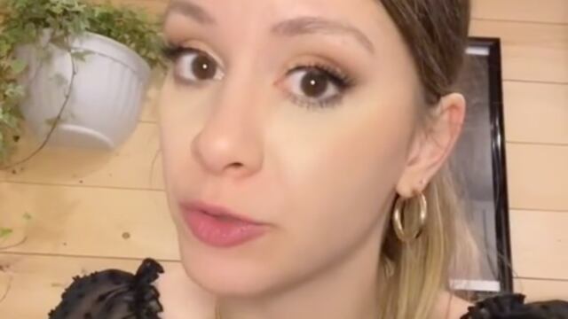 Nikki Jabs, su novio la regresa en Uber