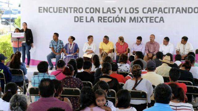 Moran de Murat acudió a comunidades marginadas de Oaxaca