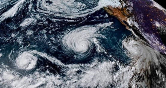 Tres huracanes coinciden en el Pacífico impulsados por El Niño