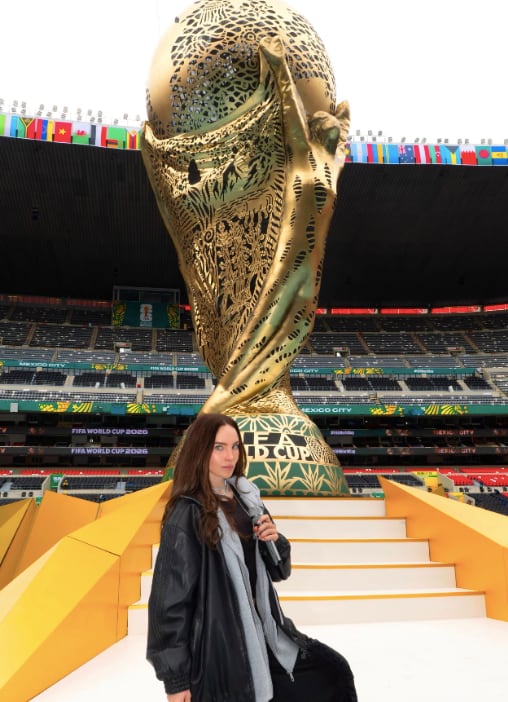 Belinda ensayando para el espectáculo del Mundial 2026