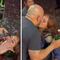 Lupillo Rivera, soltero y desatado ya anda besando y disparando shots a fans (VIDEO)