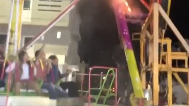 Video: Juego mecánico se quema en Santiago Papasquiaro, Durango.