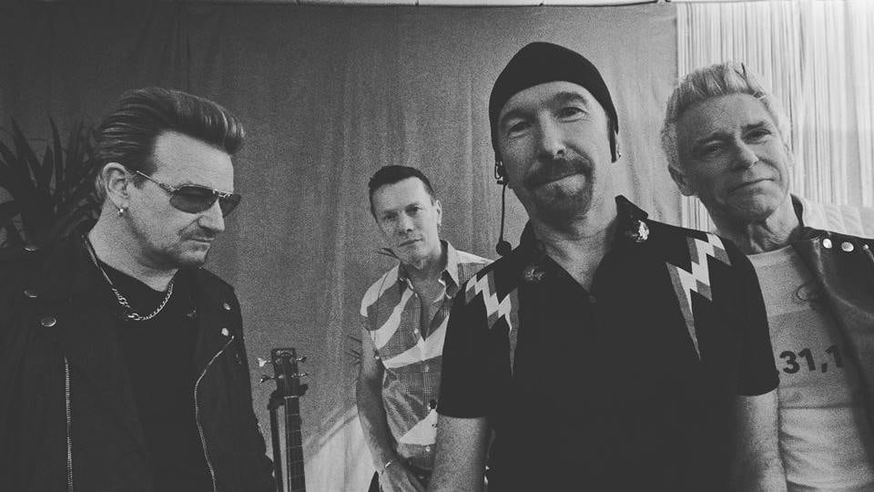 La banda irlandesa U2 es una de las que tuvo que cancelar su presentación en París tras los ataques.