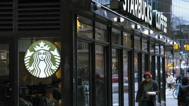 Starbucks elimina su política de “puertas abiertas”