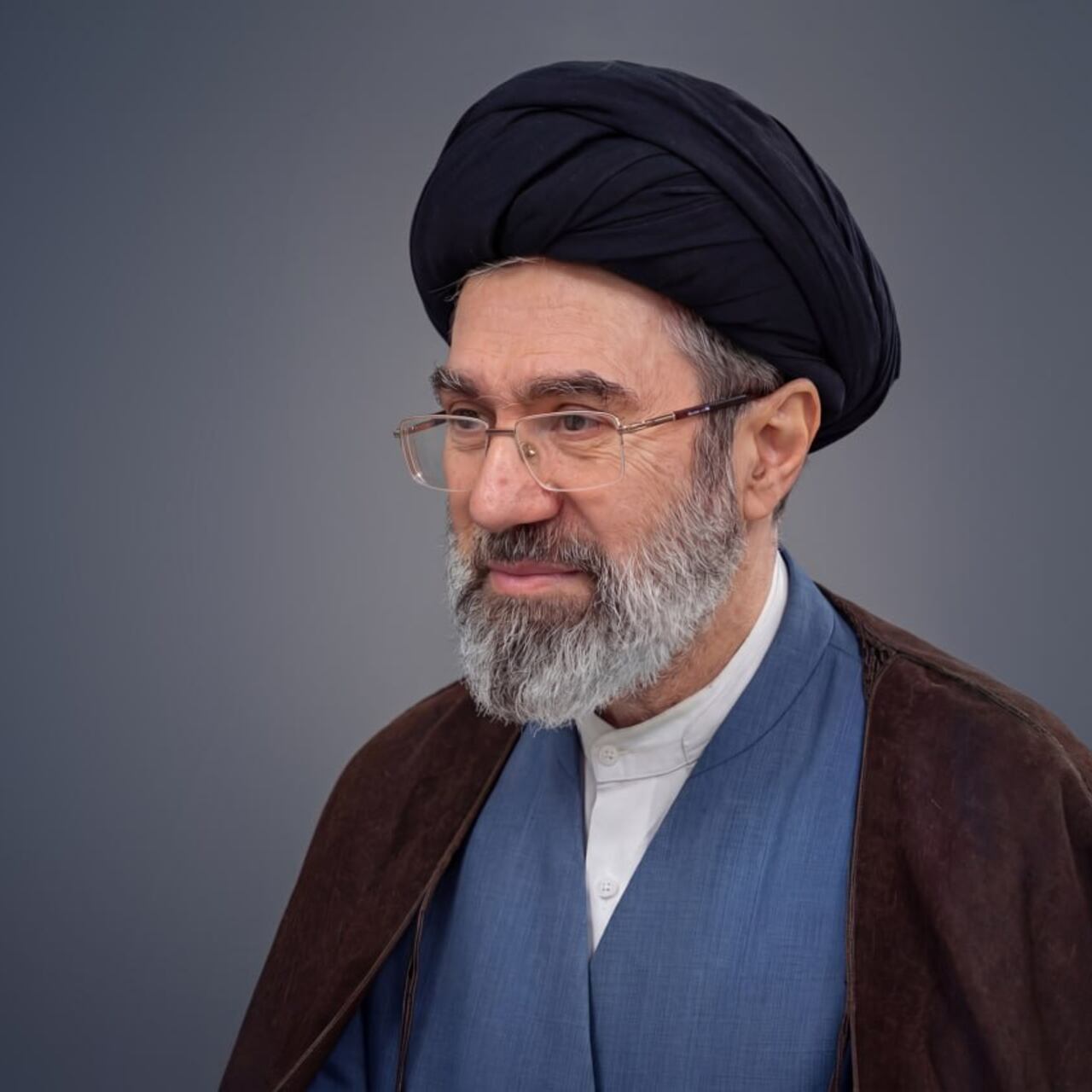 Trump cuestiona liderazgo en Irán tras reportes sobre Jameneí