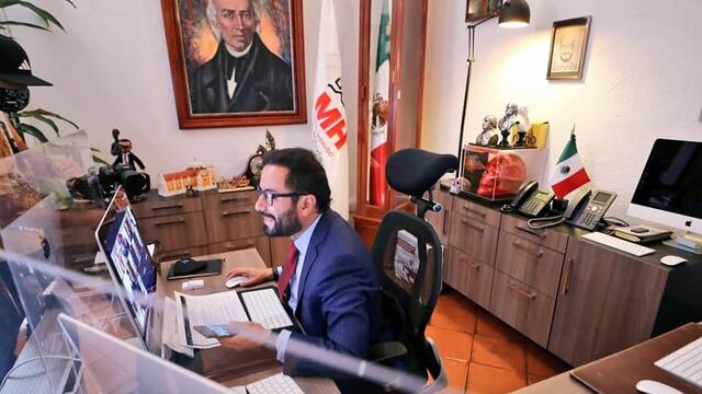 Víctor Hugo Romo de Vivar Guerra.