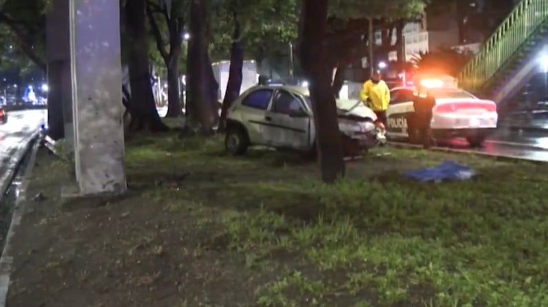 Accidente en Periférico deja un joven de 25 años muerto