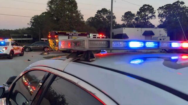 Hombre quema al hijo de su novia en Florida, Estados Unidos