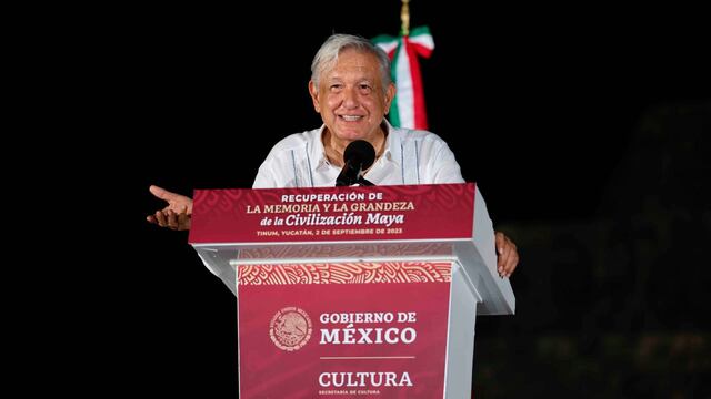 Andrés Manuel López Obrador, presidente Constitucional de los Estados Unidos Mexicanos en Chichén Itzá