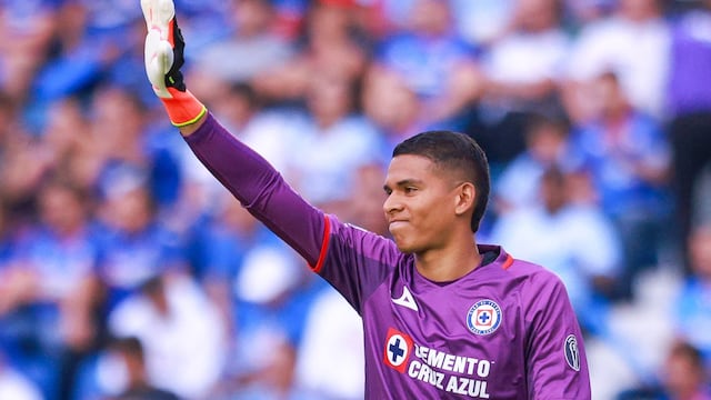 Kevin Mier con Cruz Azul.