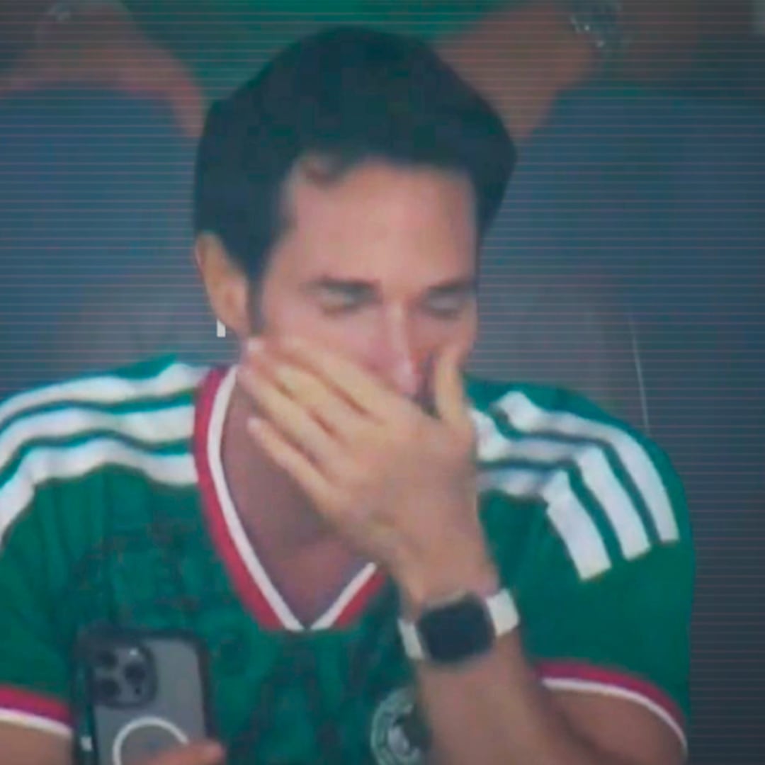 Las imágenes de Sebastián Rulli llorando durante el México vs Inglaterra conmueven a la afición