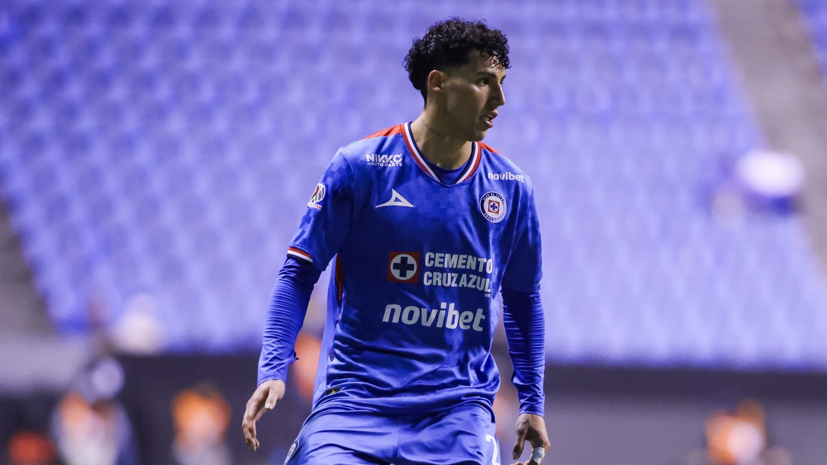 Jorge Sánchez apunta a salir de Cruz Azul en este Clausura 2026