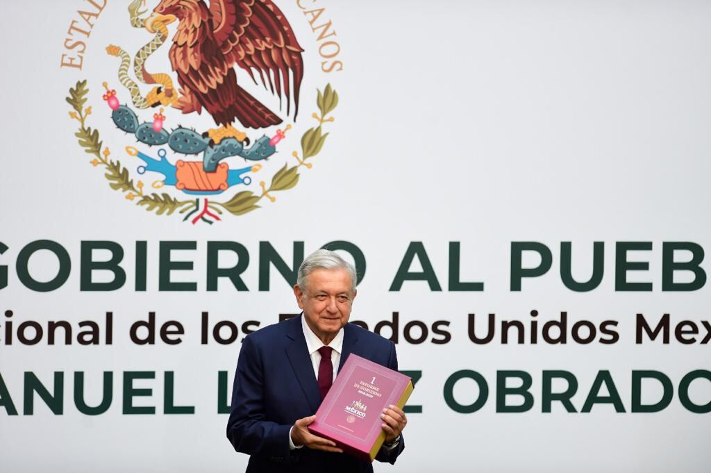 Presentación de primer informe de gobierno.