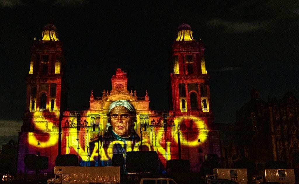 Espectáculo de videomapping en el Grito de Independencia